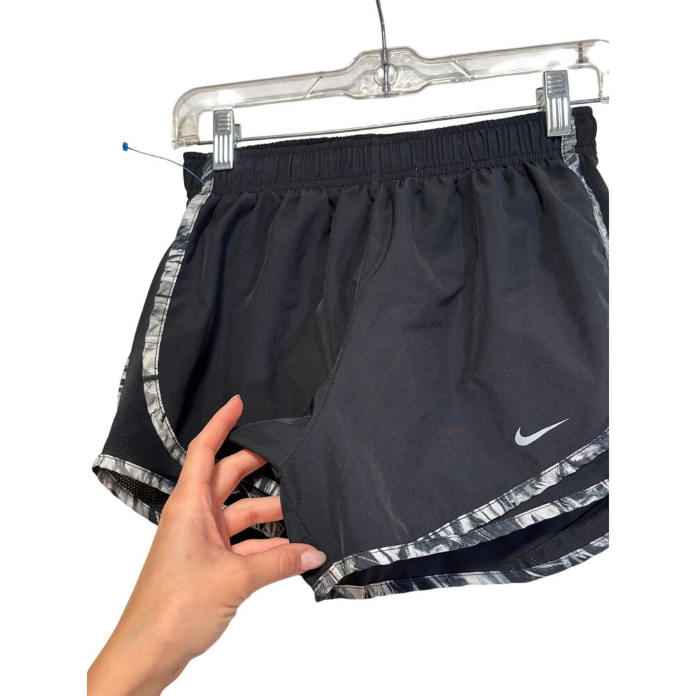 Nike Women's Dri-FIT Running Shorts Black Gray Trim Size Small - Picture 3 of 8